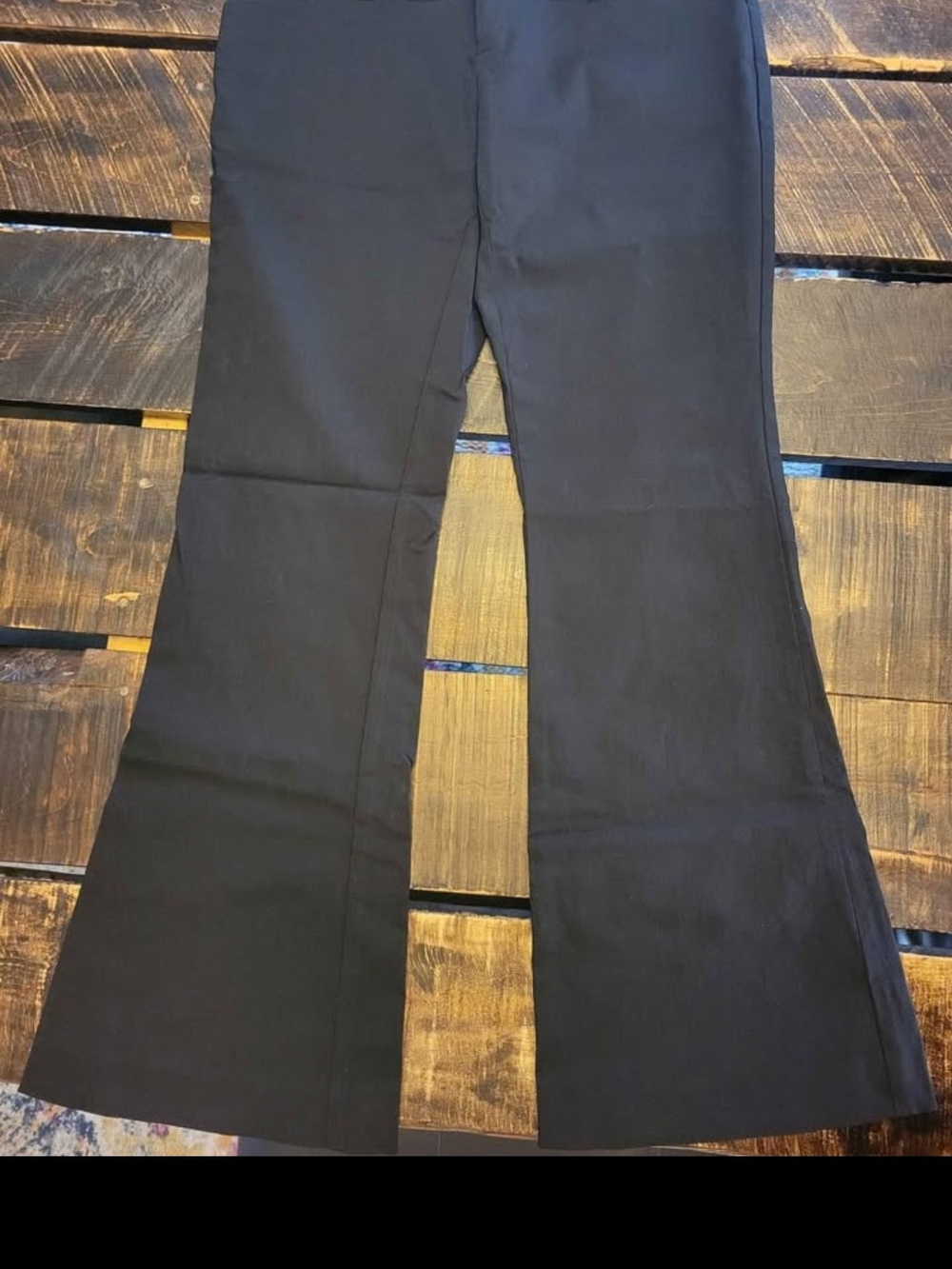 New With Tags Maurices Womans Black Boot Cut Flare Pants Size 3/4